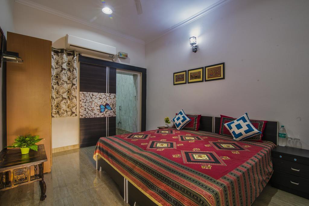Tuk Tuk Homestay Агра Экстерьер фото